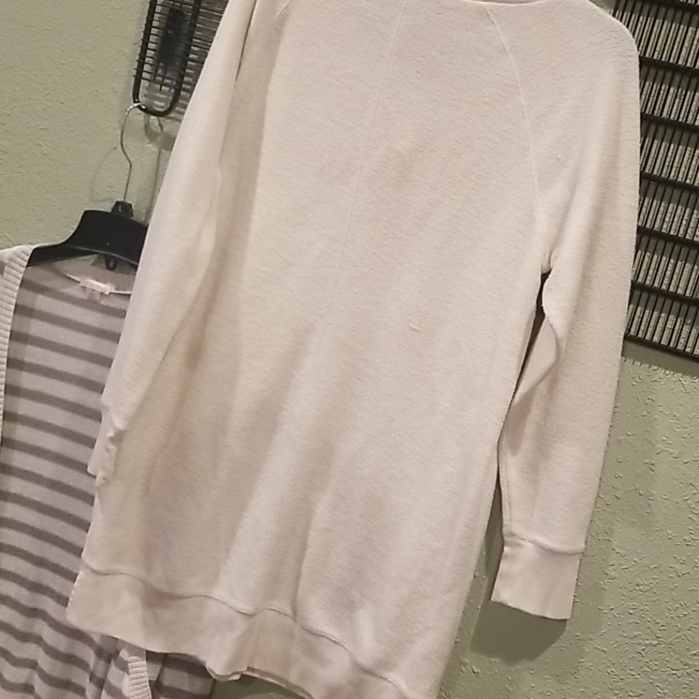 Tunic sweater - Picture 3 of 3